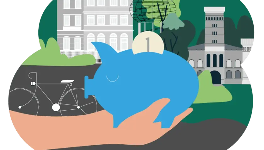 Eine blaue Sparschwein auf einer Hand, mit einer Münze drin. Im Hintergrund sind Gebäude und ein Fahrrad zu sehen. Dies symbolisiert die Kurkarte Binz.